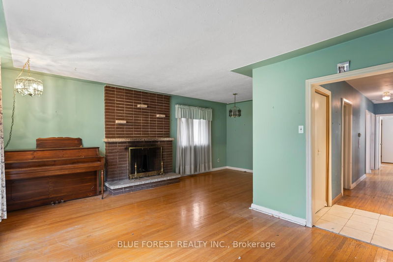 236 Tweedsmuir Ave  London, N5W 1L3 | Image 12