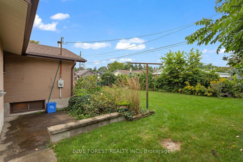 236 Tweedsmuir Ave  London, N5W 1L3 | Image 29