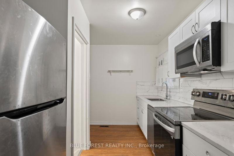 236 Tweedsmuir Ave  London, N5W 1L3 | Image 6