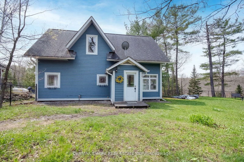 2827 MUSKOKA RD 118  W Muskoka Lakes, P0B 1J0 | Image 1