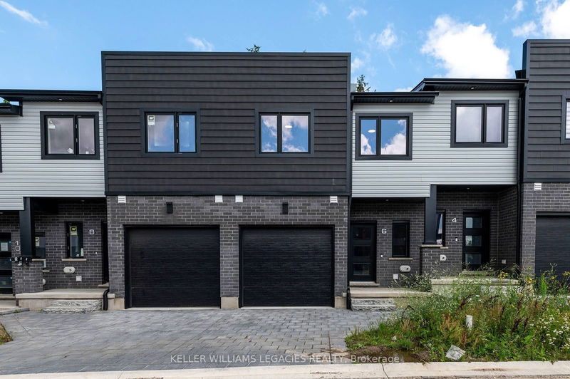 home for sale on 13-3557 colonel talbot rd Road