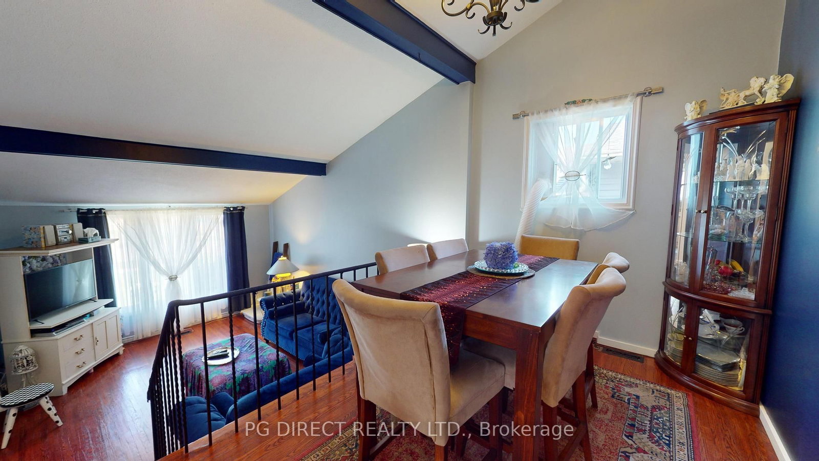 Listing Image 6