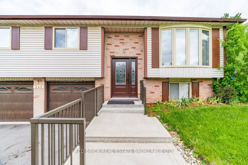 243 Stephanie Dr  Guelph, N1K 1L8 | Image 3