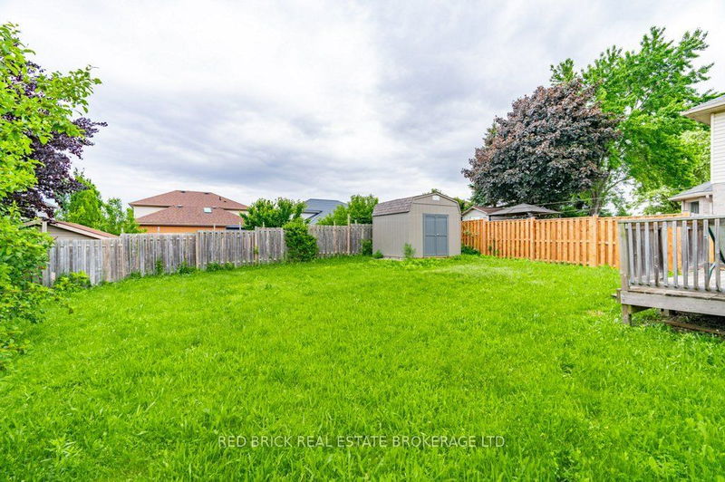 243 Stephanie Dr  Guelph, N1K 1L8 | Image 31