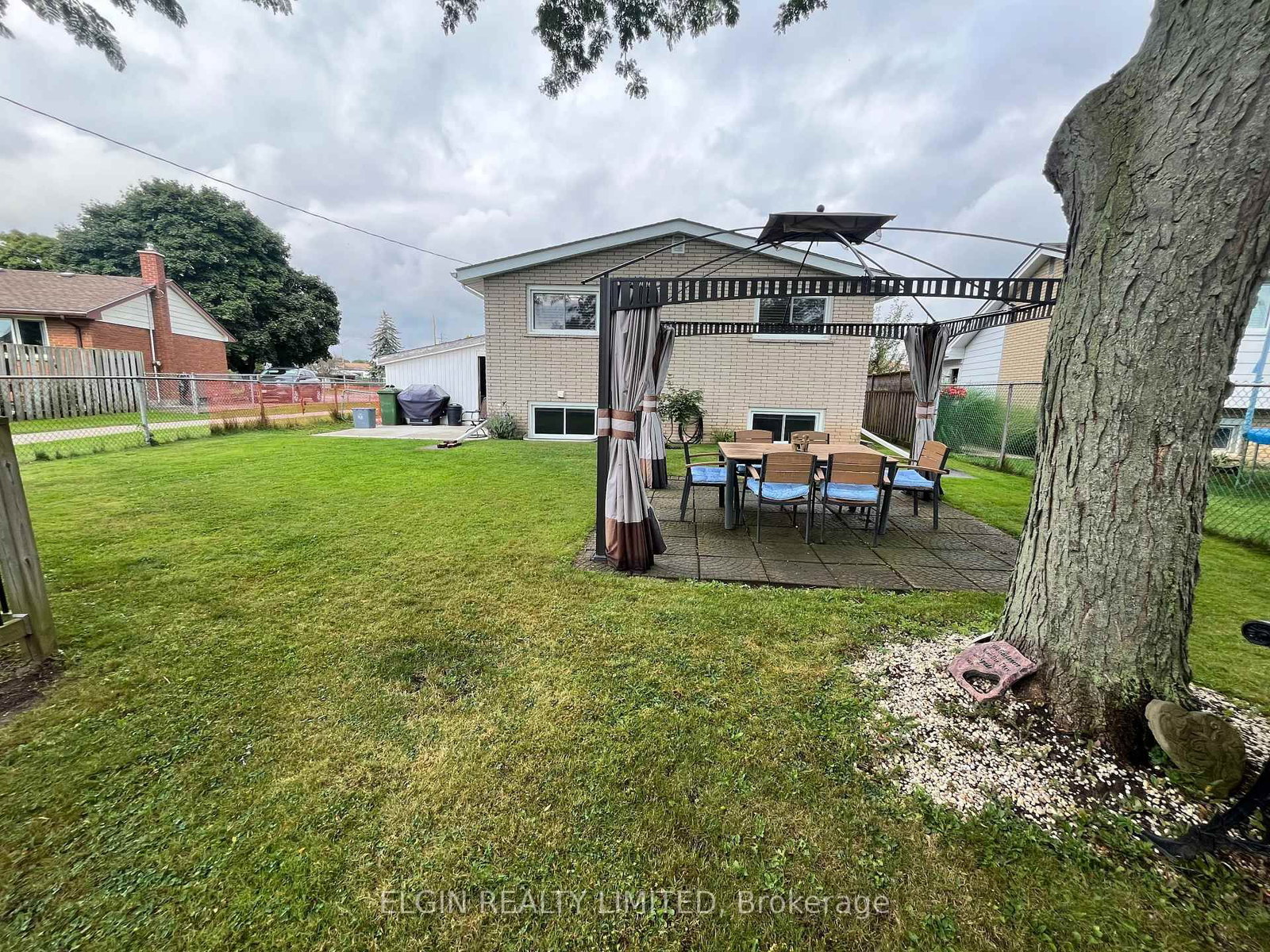 Listing Image 28