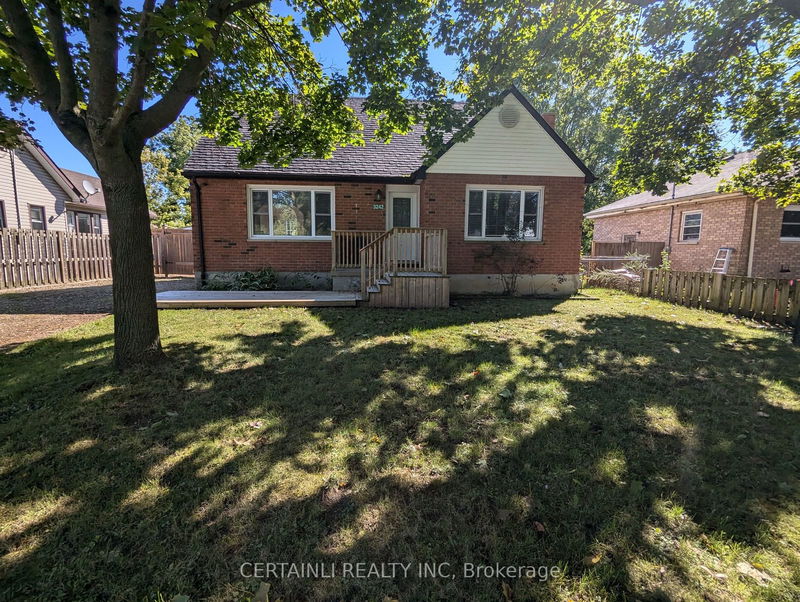 3242 Henry St  Brooke-Alvinston, N0N 1A0 | Image 1