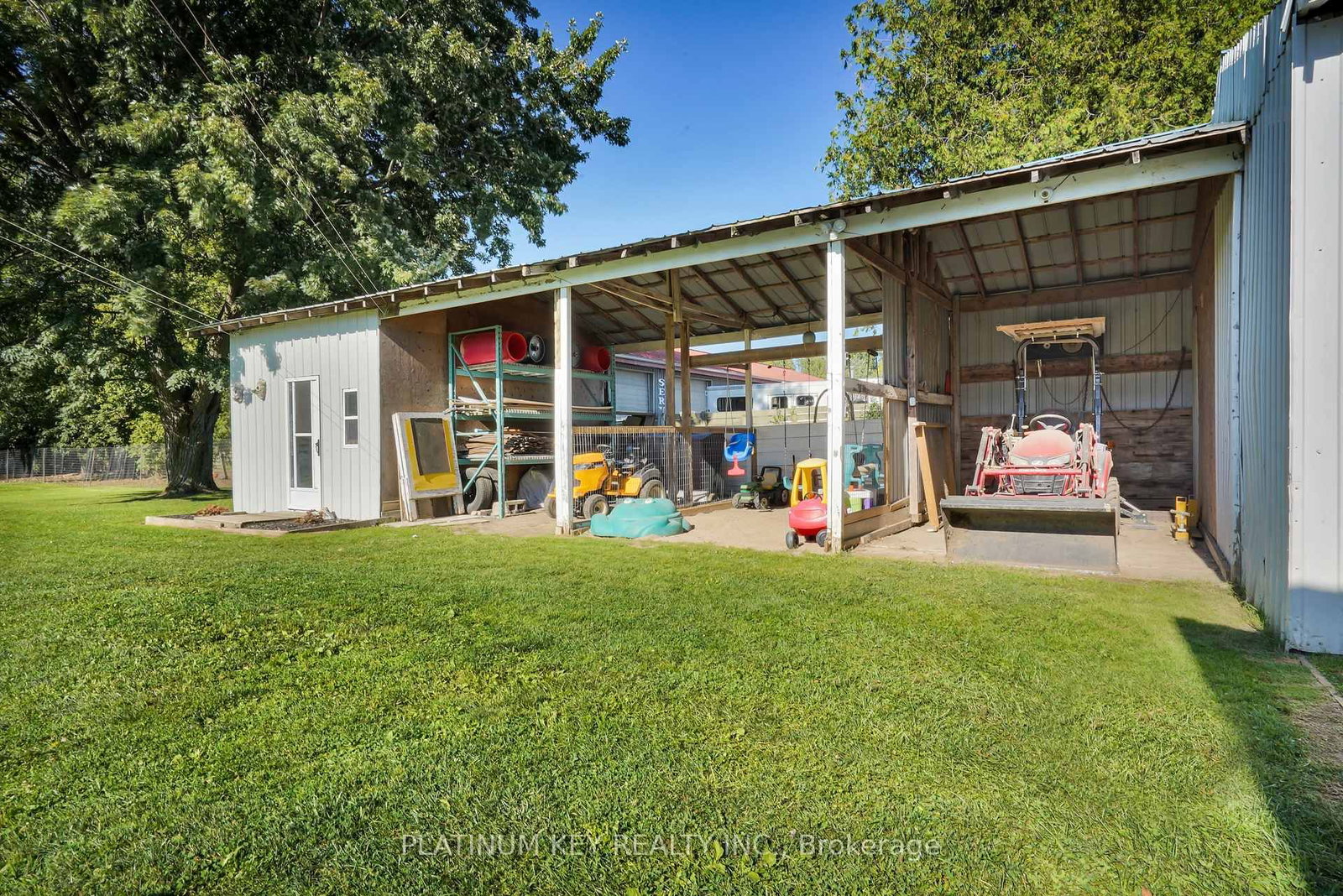 Listing Image 7