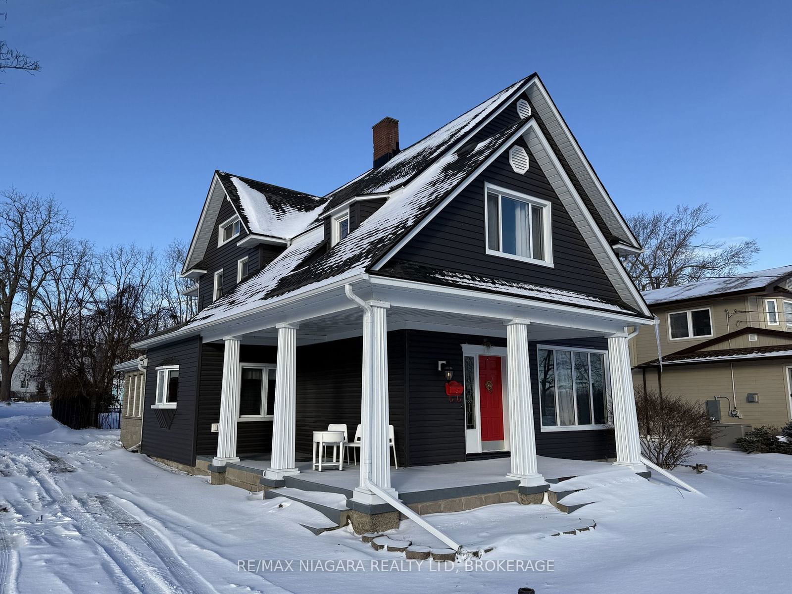 Building at 463 Niagara Boulevard, Fort Erie, 332 - Central