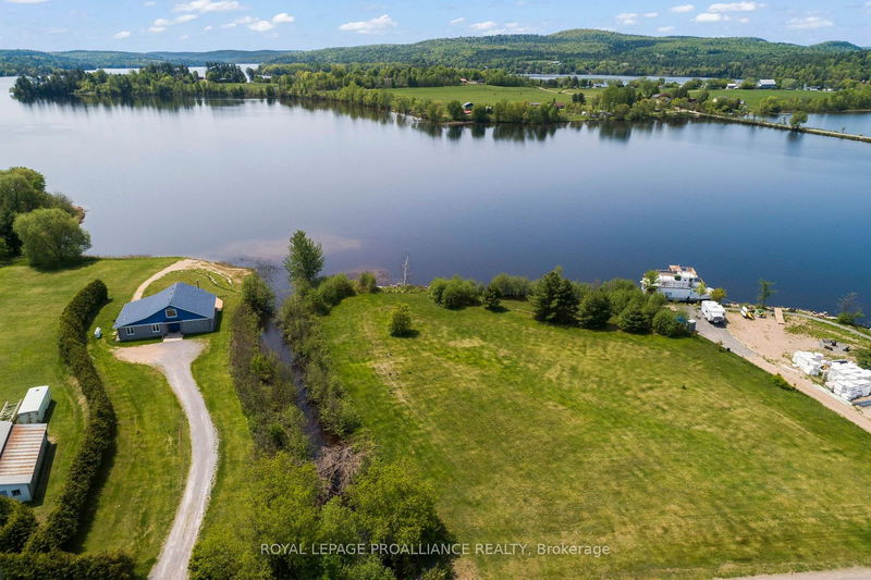 107 B Lakeshore Dr S Madawaska Valley, K0J 1B0 | Image 2