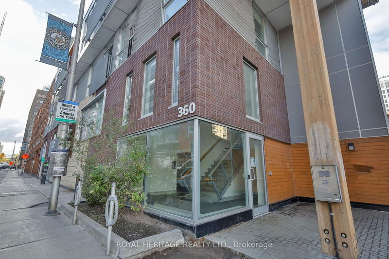  306 - 360 Cumberland St  Ottawa, K1N 7J5 | Image 2