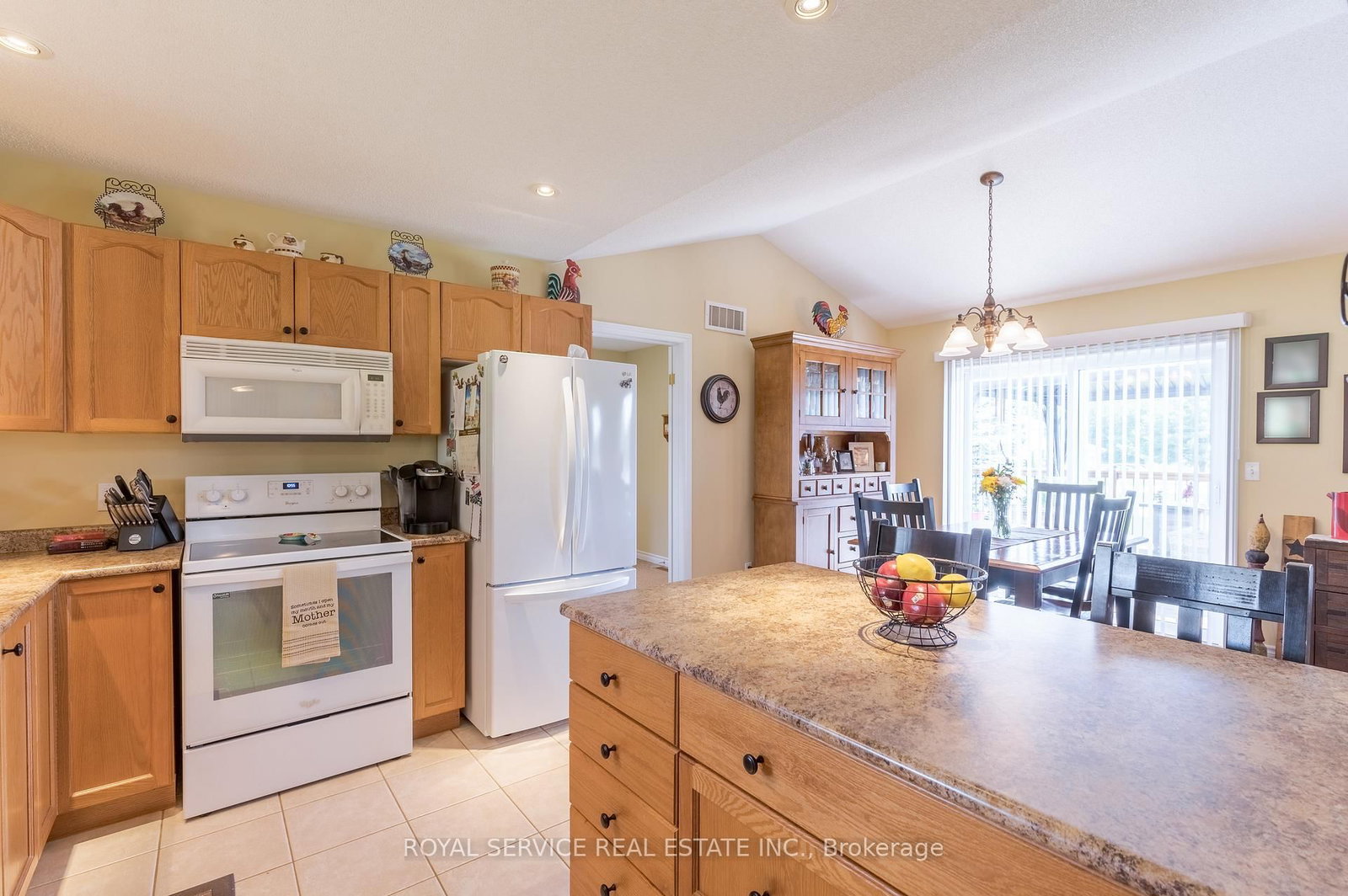 Listing Image 7