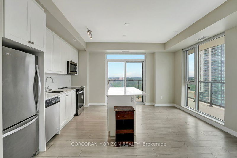 home for lease on 1309-55 Duke Street W