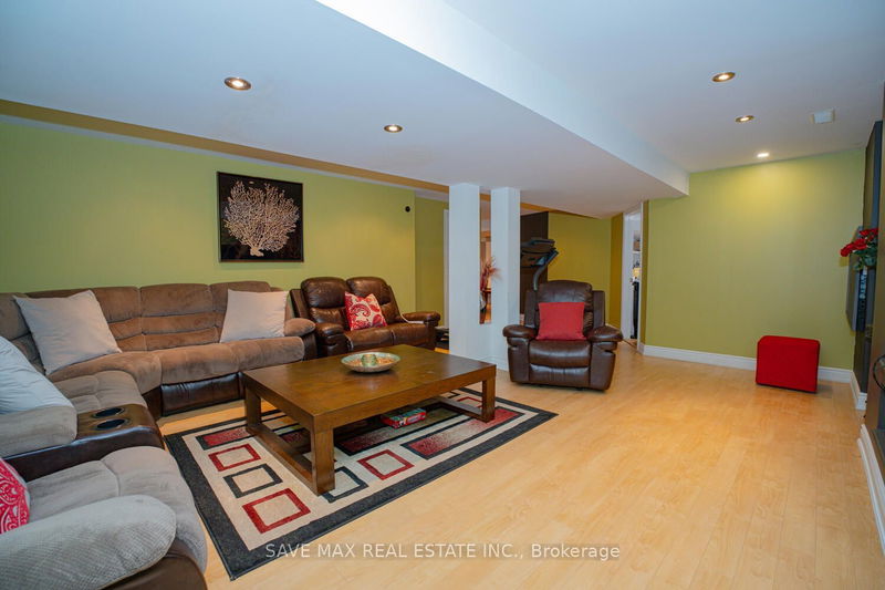 50 Islandview Way  Hamilton, L8E 6C1 | Image 33