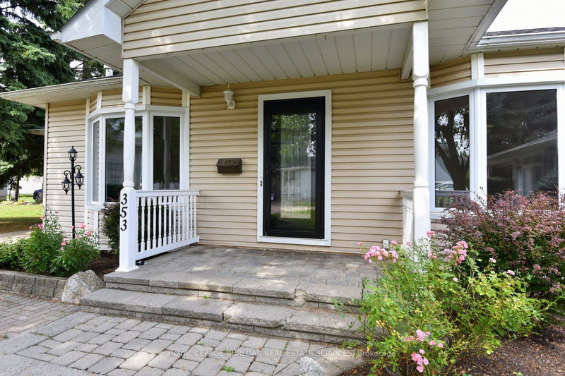 353 Silverbirch Blvd  Hamilton, L0R 1W0 | Image 3