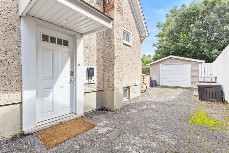 74 Marmora St  St. Catharines, L2P 3C3 | Image 21