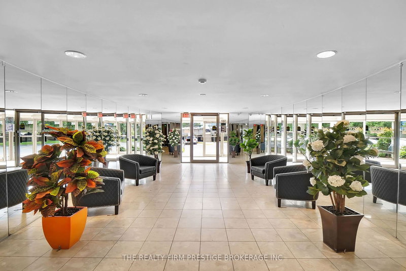 510 - 570 Proudfoot Lane, London North, N6H 4Z1 | Image 3