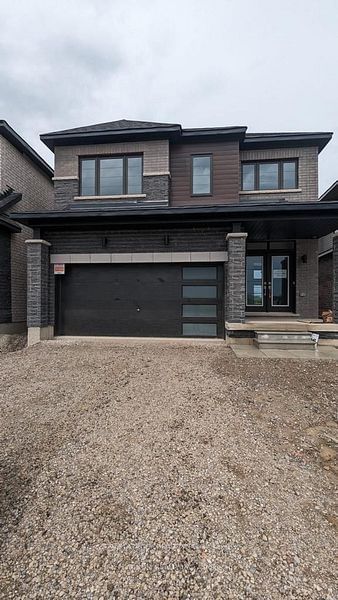 home for lease on 84 Bellhouse Avenue