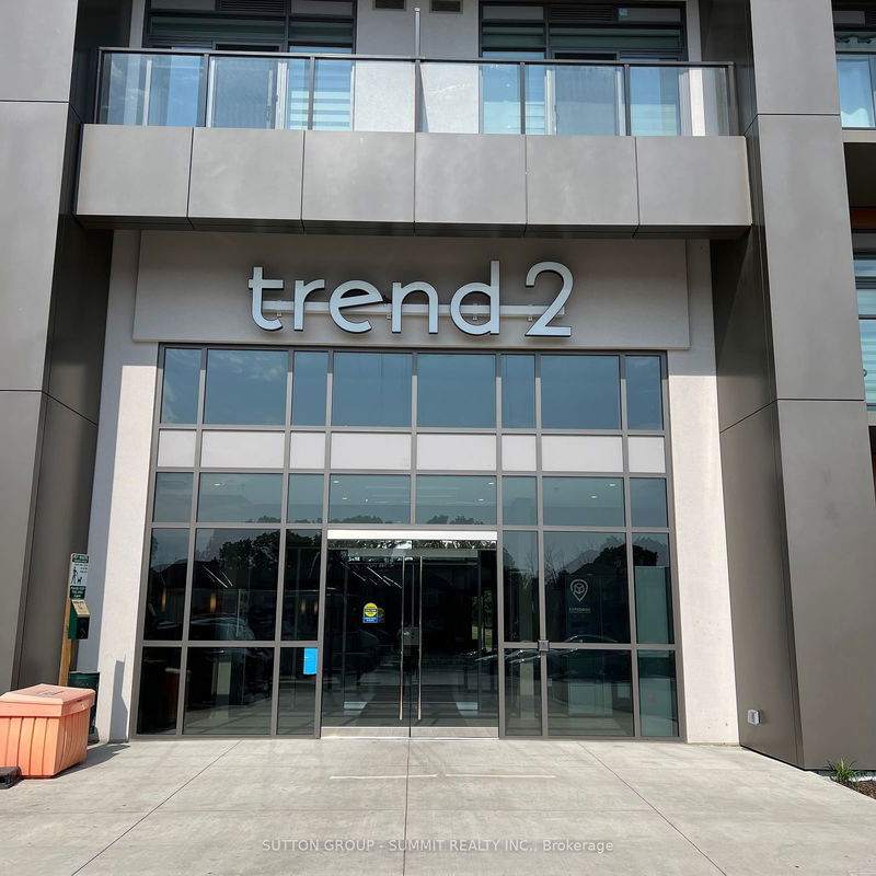 home for lease on 227-460 Dundas Street E