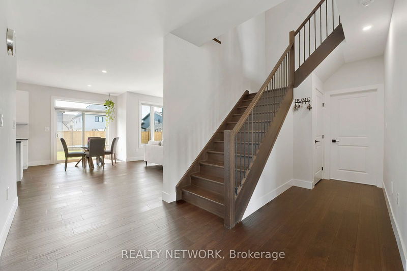 7266 Silver Creek Circ  London, N6P 0G9 | Image 13