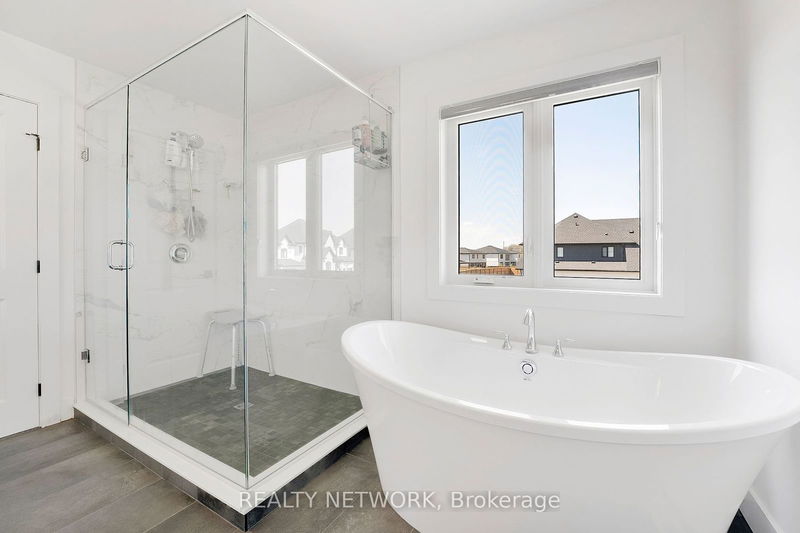 7266 Silver Creek Circ  London, N6P 0G9 | Image 31