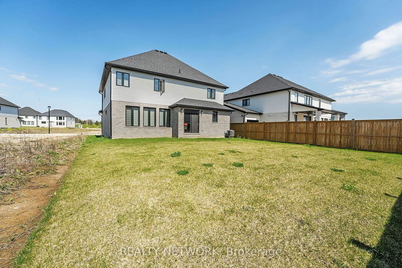 7266 Silver Creek Circ  London, N6P 0G9 | Image 37