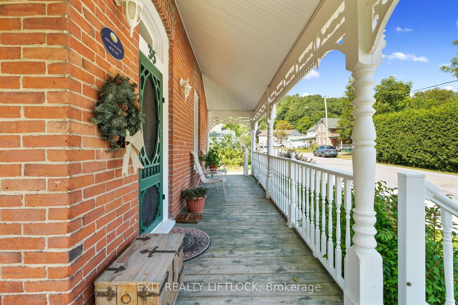 Listing Image 3