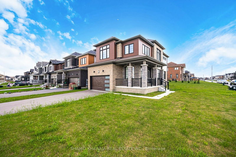 home for sale on 129 Explorer Way E