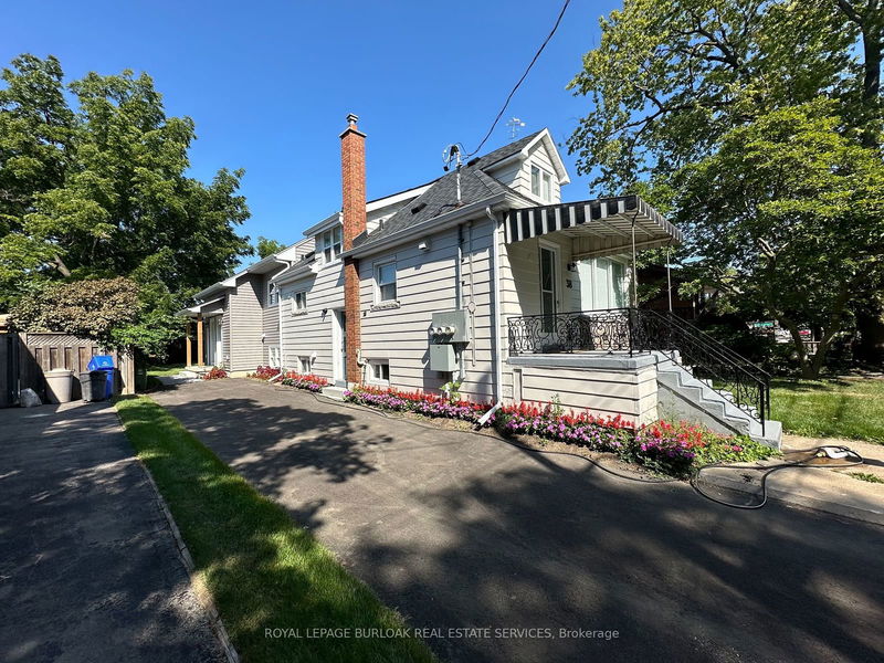 38 Viewpoint Ave  Hamilton, L8V 2S5 | Image 2