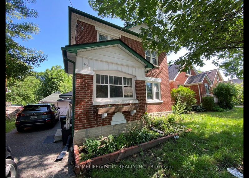 home for lease on 163 Erb Street W