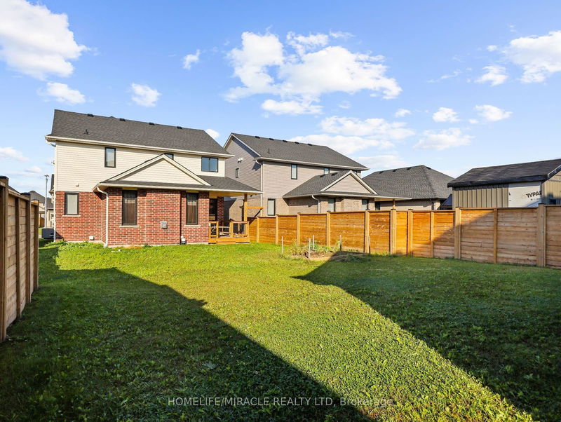 111 Livingston Dr  Tillsonburg, N4G 0J3 | Image 38