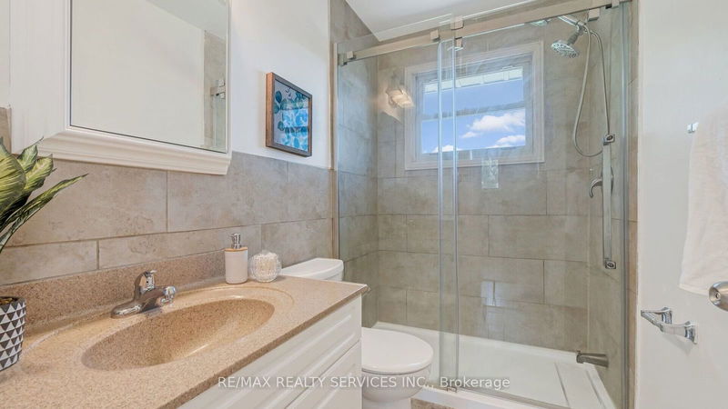 920 Eagle Cres  London, N5Z 3H7 | Image 14