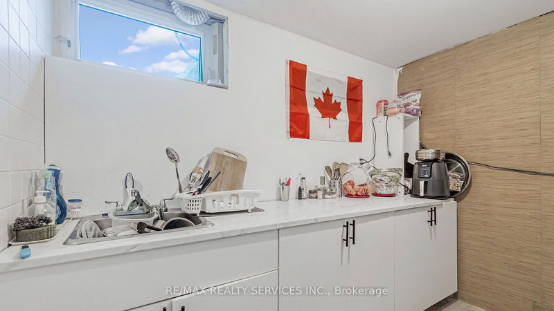 920 Eagle Cres  London, N5Z 3H7 | Image 25