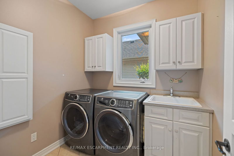 26 Muirfield Tr  Welland, L3B 6G7 | Image 30