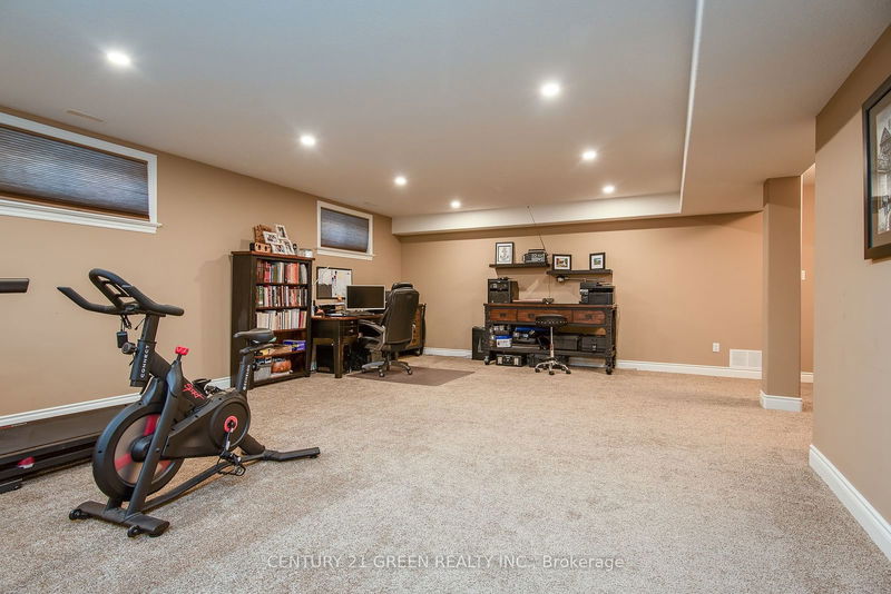 39 Gerber Meadows Dr  Wellesley, N0B 2T0 | Image 28