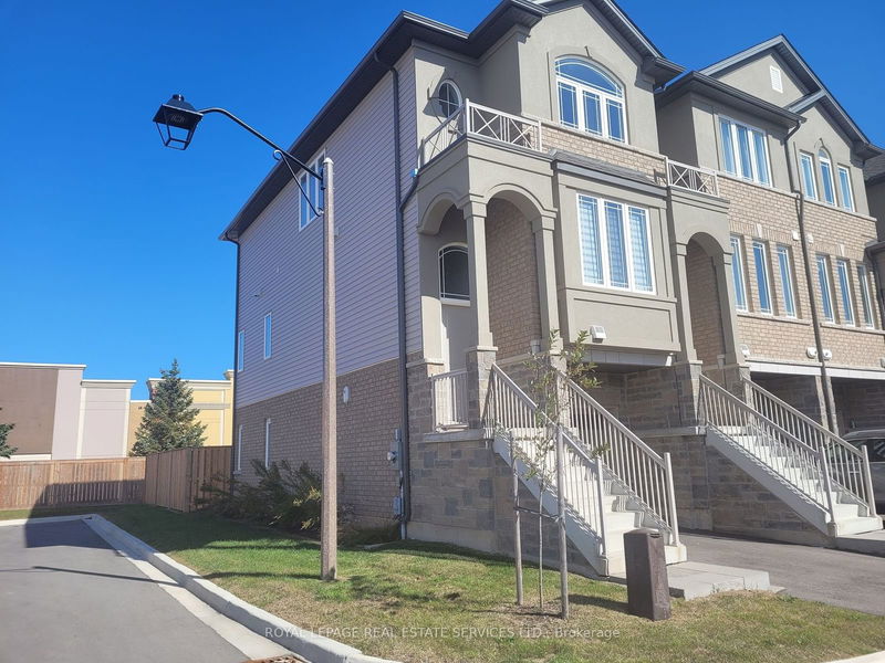 home for lease on 49 Aquarius Crescent