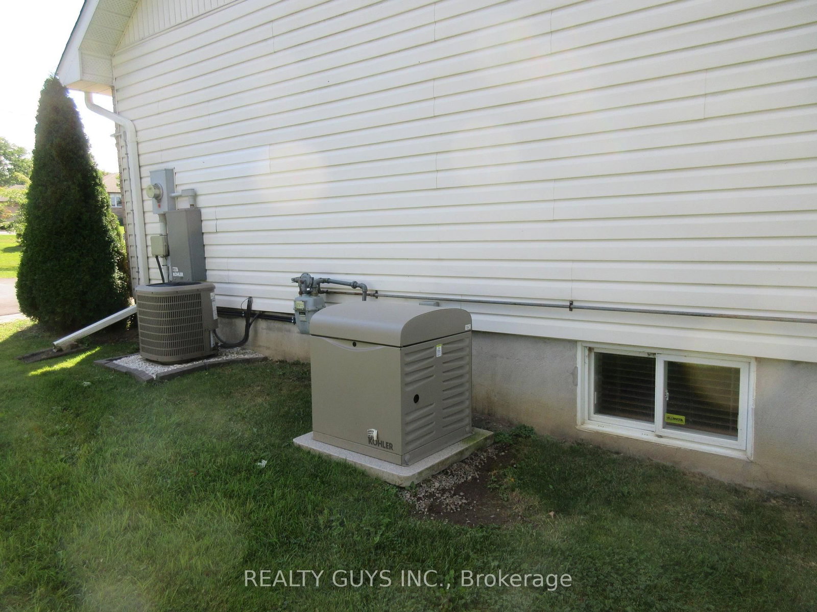 Listing Image 5