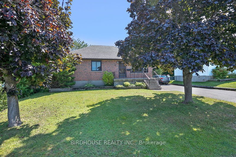 139 Murray St  Kawartha Lakes, K0M 1N0 | Image 2