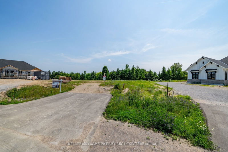 15 Horizon Crt  Kawartha Lakes, L0A 1A0 | Image 3