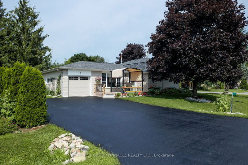 4 Highland Crt  Kawartha Lakes, K9V 0J5 | Image 2