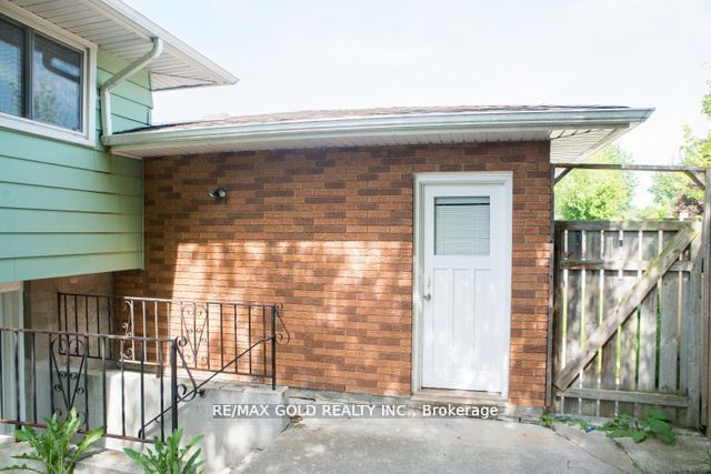 169 Hanna Cres  Sarnia, N7S 4H4 | Image 38