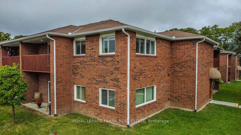  201 - 475 Parkhill Rd W Peterborough, K9H 7M5 | Image 4