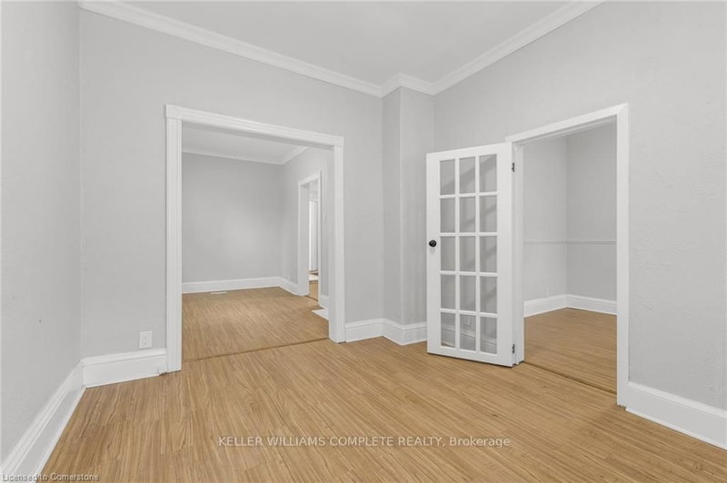 6 Ben Lomond Pl, Hamilton, L8V 2S7 | Image 2