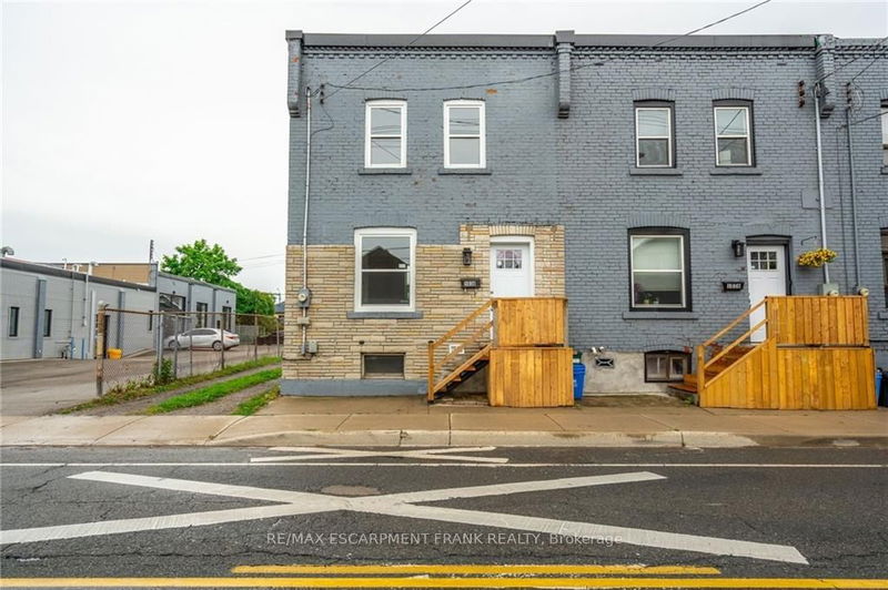 1038 Cannon St E Hamilton, L8L 2H7 | Image 2