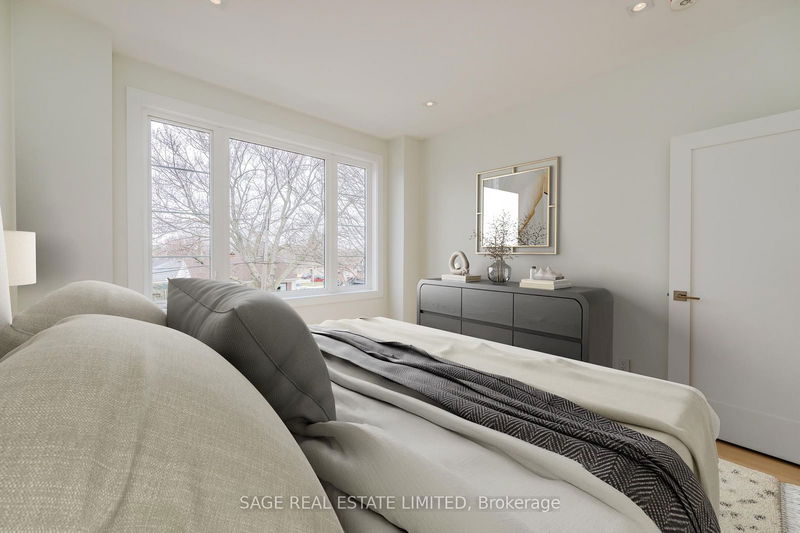 25 Shadyside Ave  Hamilton, L8V 3E2 | Image 28