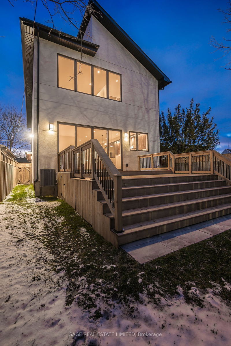 25 Shadyside Ave  Hamilton, L8V 3E2 | Image 38