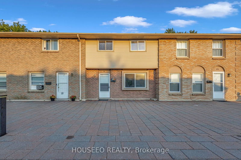 home for sale on 34-293 Fairway Road N