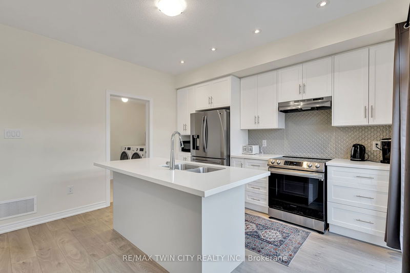  2 - 100 Hollywood Crt  Cambridge, N1T 2H7 | Image 17