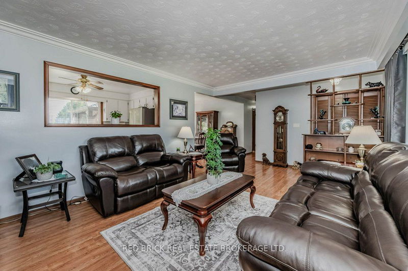 14 Hartfield Dr  Guelph/Eramosa, N1H 6J2 | Image 7