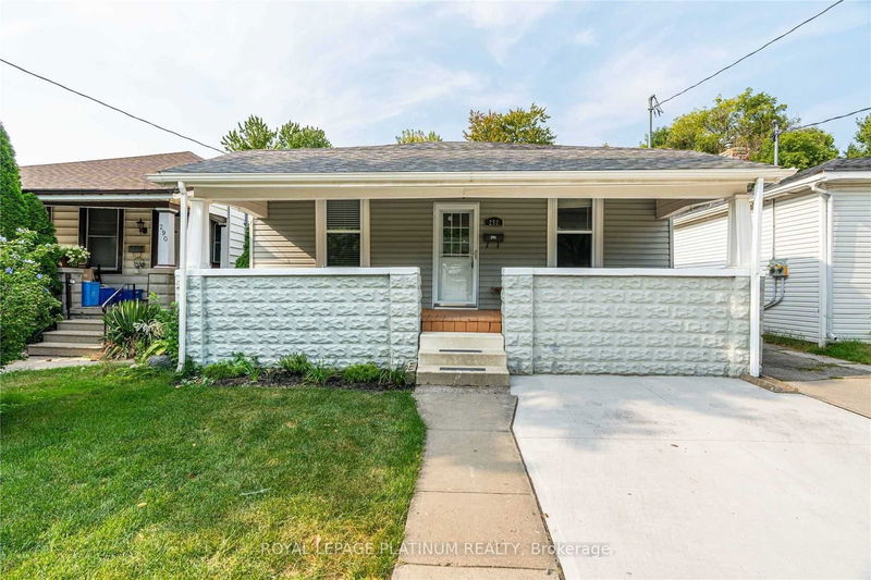 home for lease on 292 Grey Street