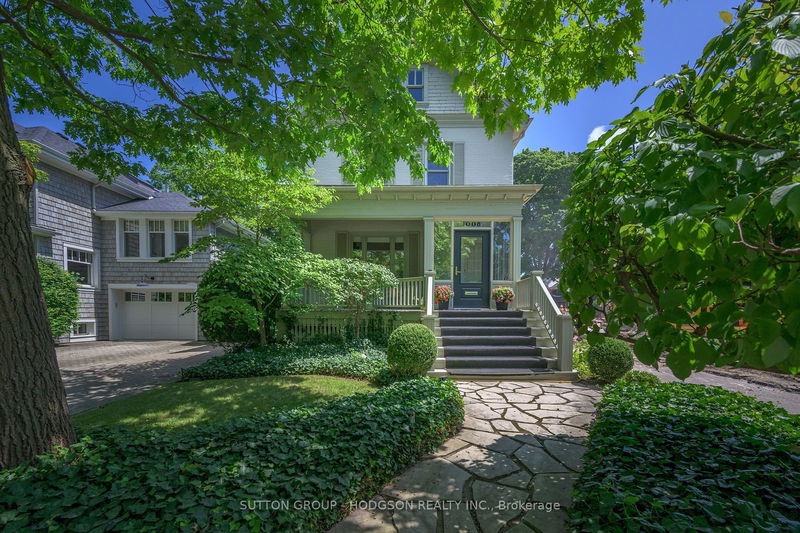 home for sale on 1008 Wellington Street